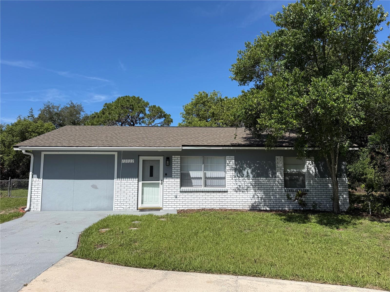 Single Family Residence in HUDSON, FL - Daniel Dourado