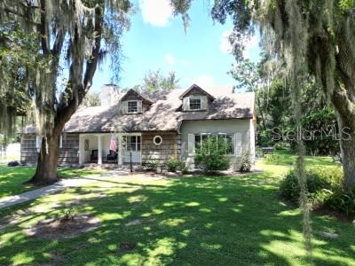 Single Family Residence in DADE CITY, FL - Daniel Dourado