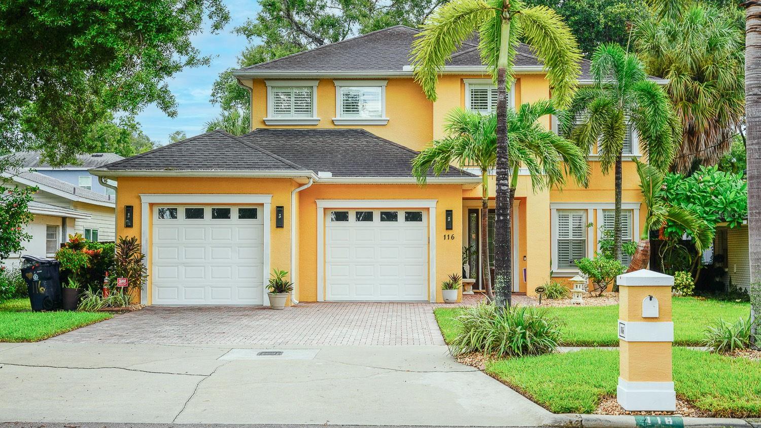 Single Family Residence in TAMPA, FL - Daniel Dourado