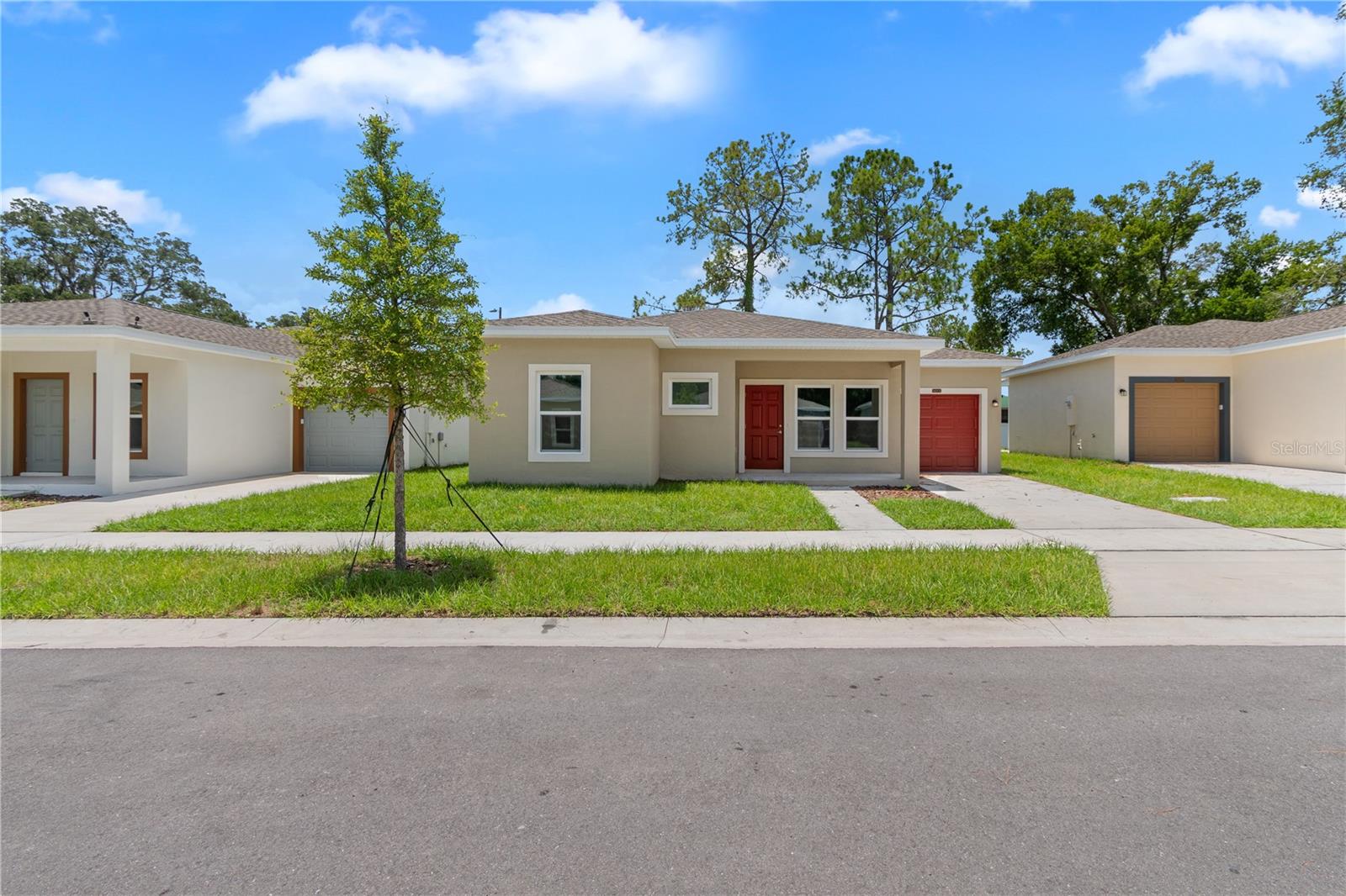 Single Family Residence in TAMPA, FL - Daniel Dourado