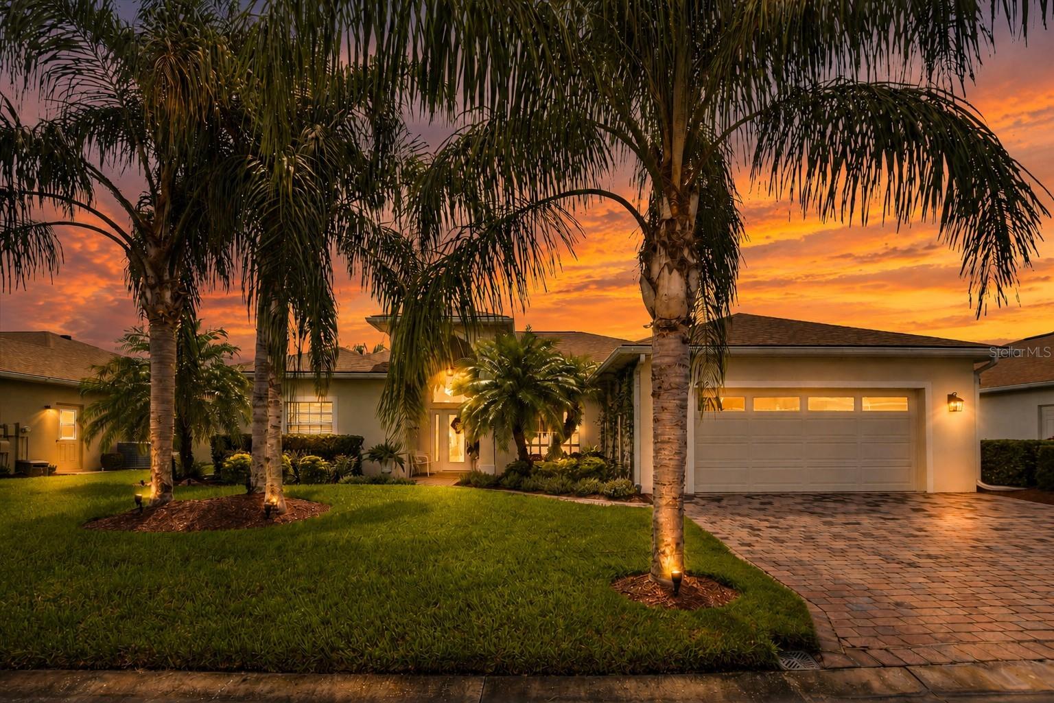 Single Family Residence in LAKE WALES, FL - Daniel Dourado