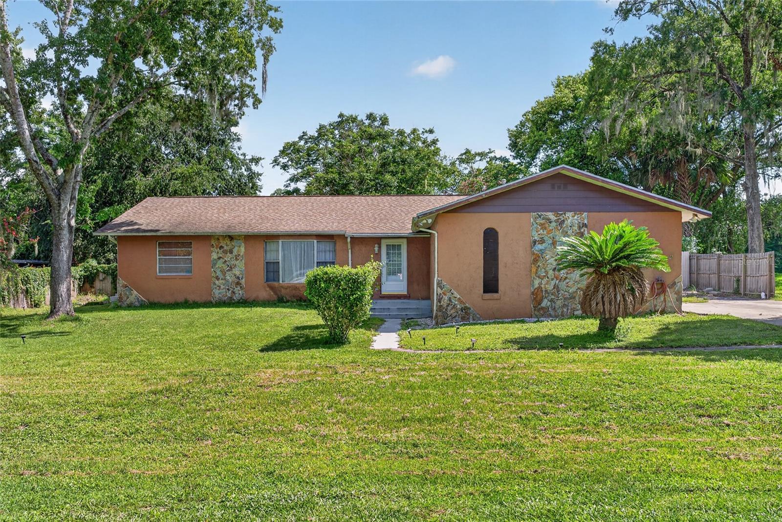 Single Family Residence em OCALA, FL - Daniel Dourado