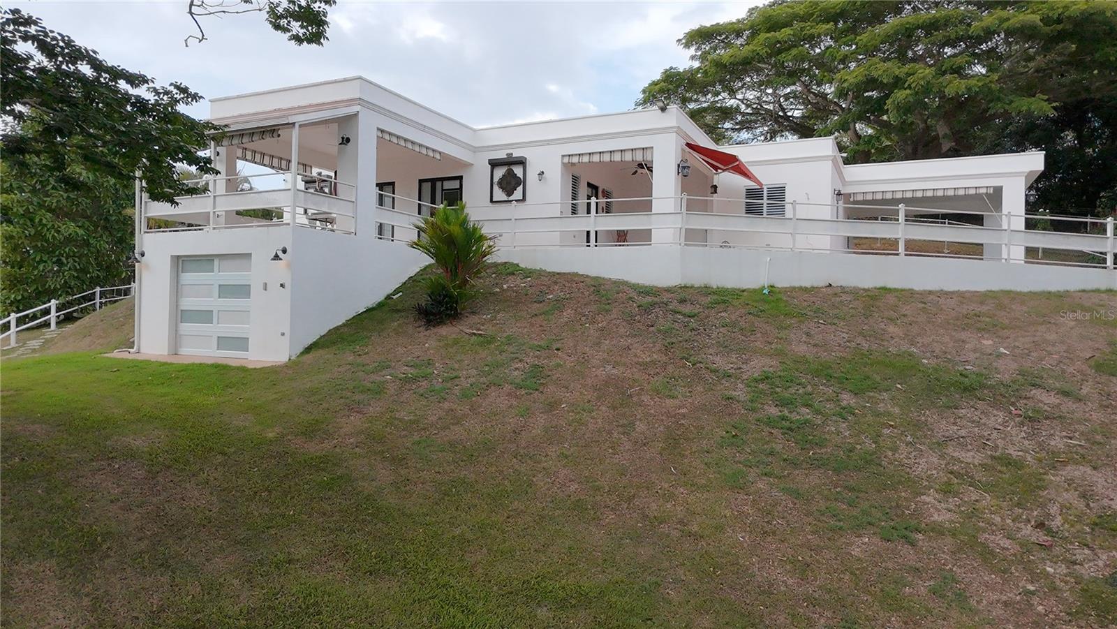 Single Family Residence em CANOVANAS, PR - Daniel Dourado
