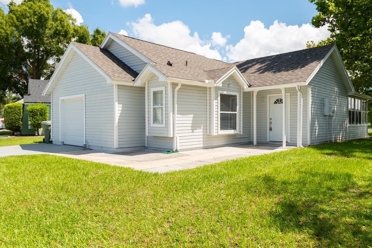 Single Family Residence em KISSIMMEE, FL - Daniel Dourado