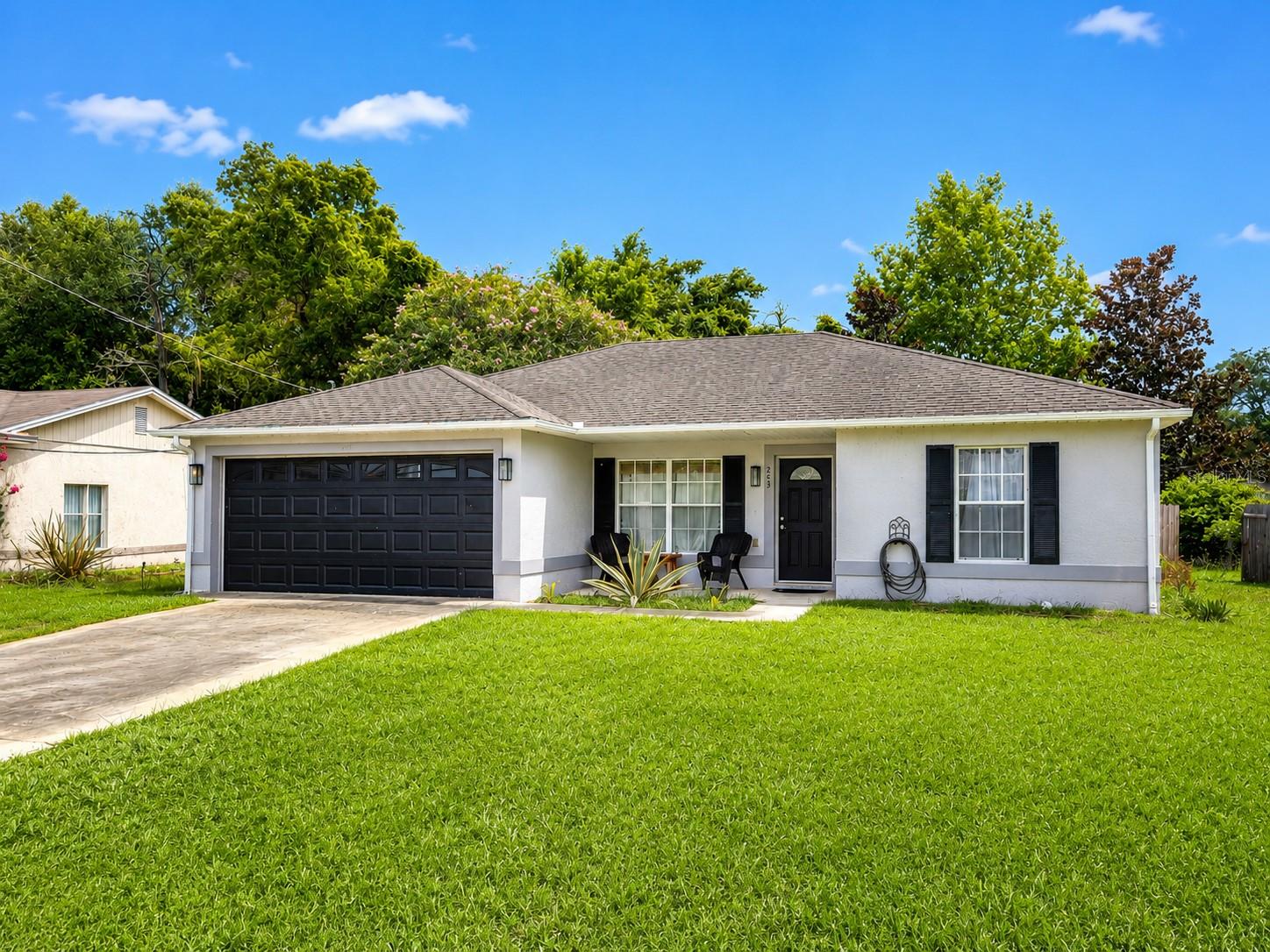 Single Family Residence em ORANGE CITY, FL - Daniel Dourado