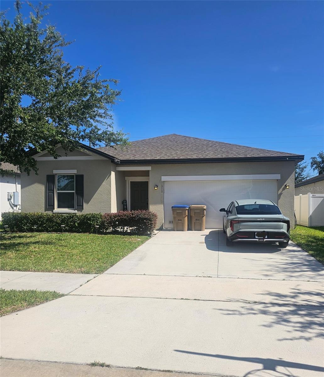 Single Family Residence in ST CLOUD, FL - Daniel Dourado