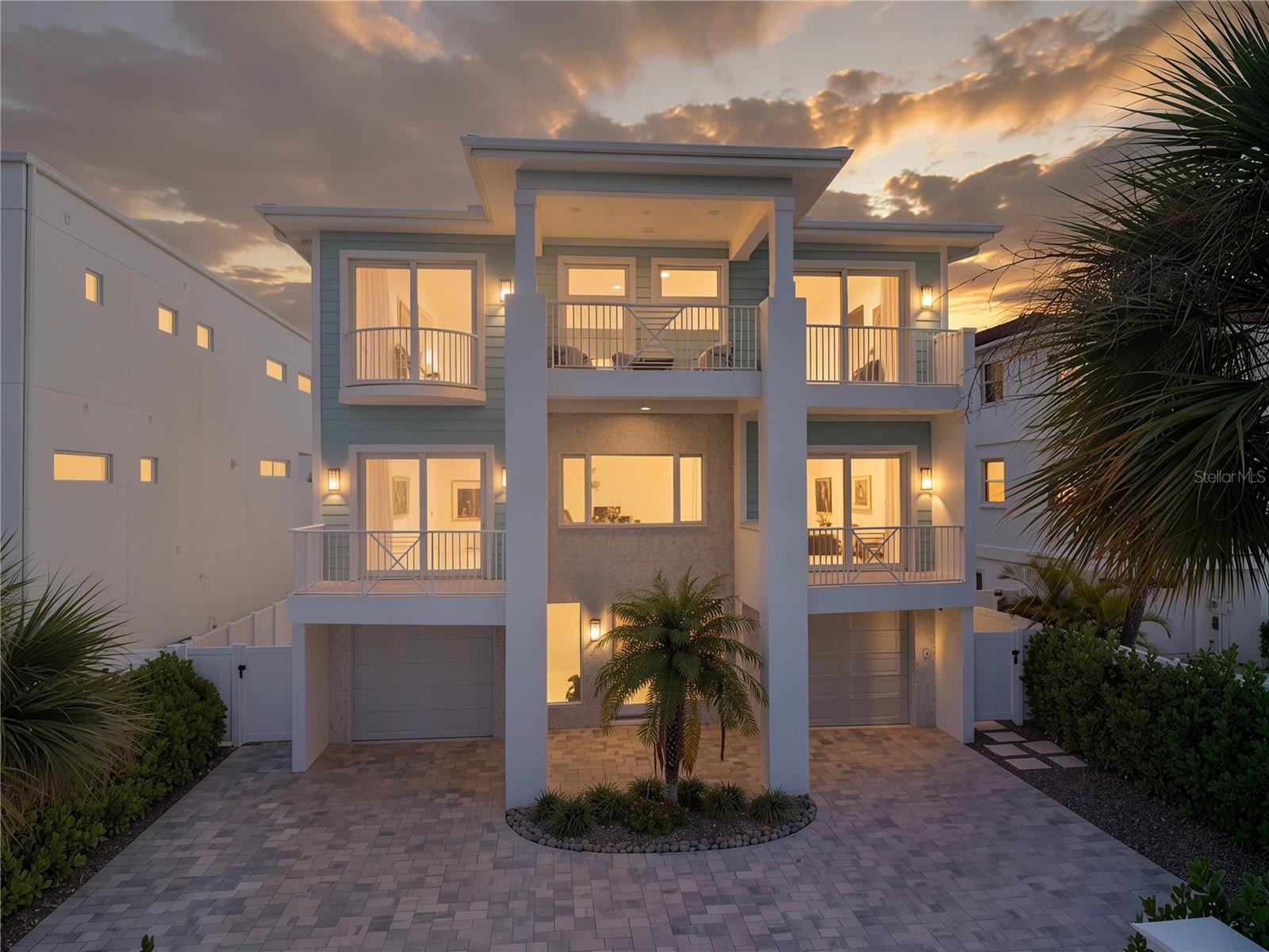 Single Family Residence em INDIAN ROCKS BEACH, FL - Daniel Dourado