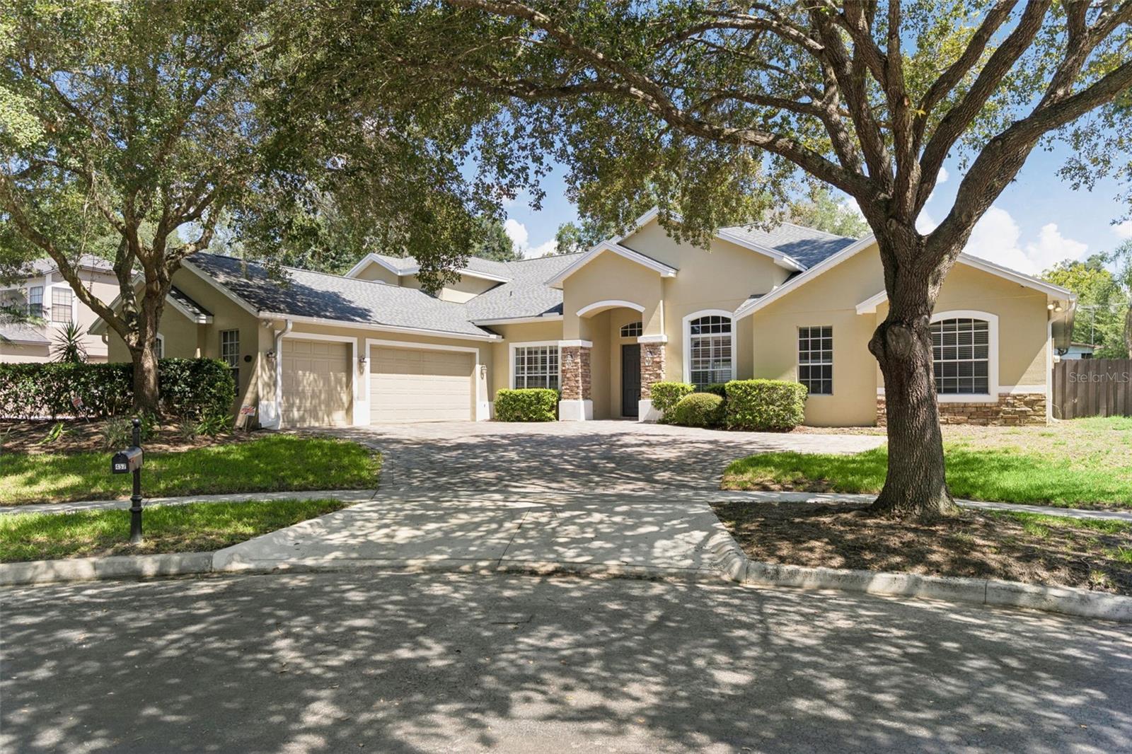 Single Family Residence em APOPKA, FL - Daniel Dourado