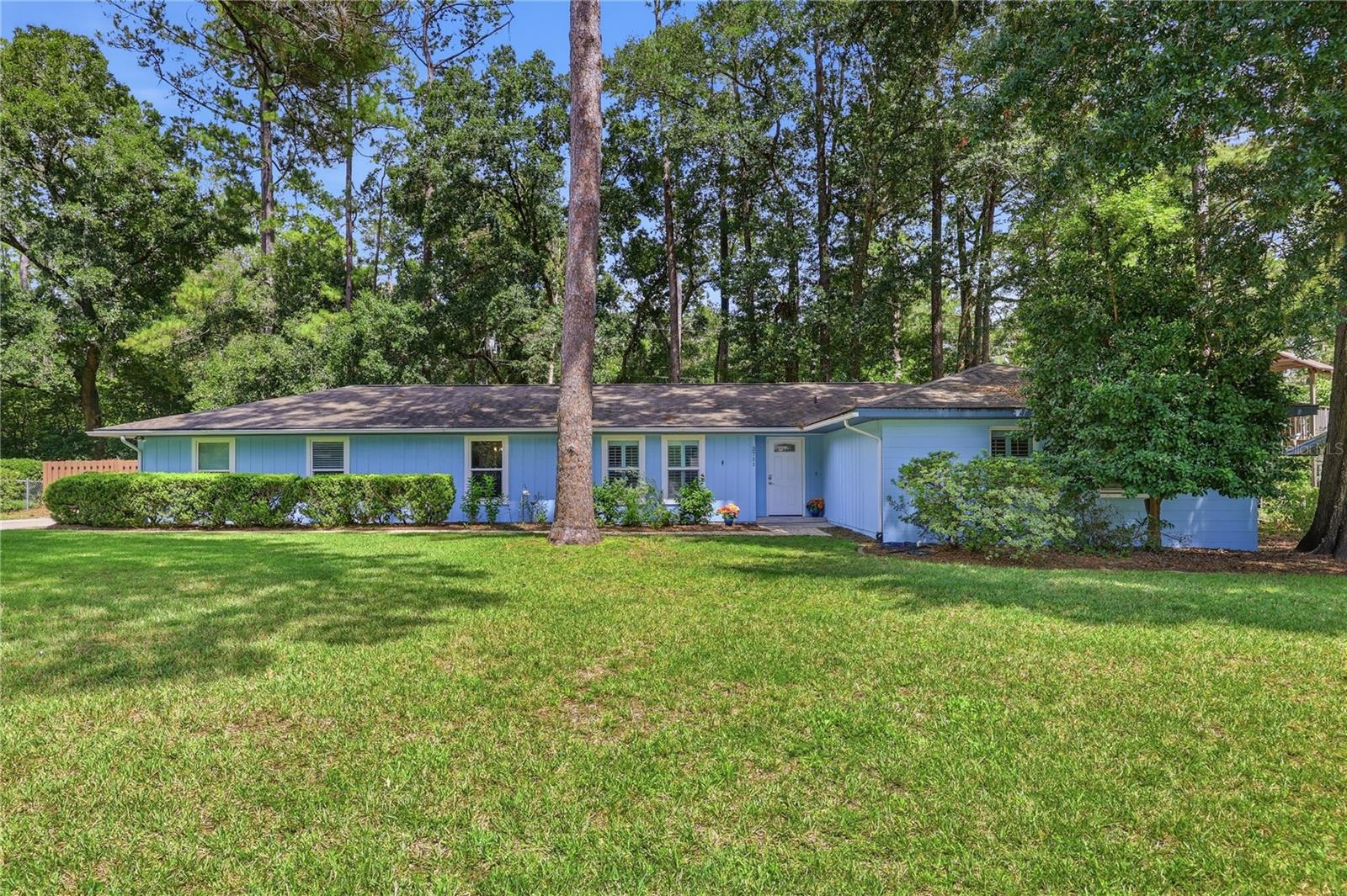 Single Family Residence em GAINESVILLE, FL - Daniel Dourado