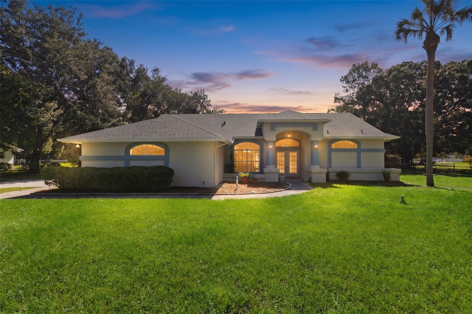 Single Family Residence em LUTZ, FL - Daniel Dourado