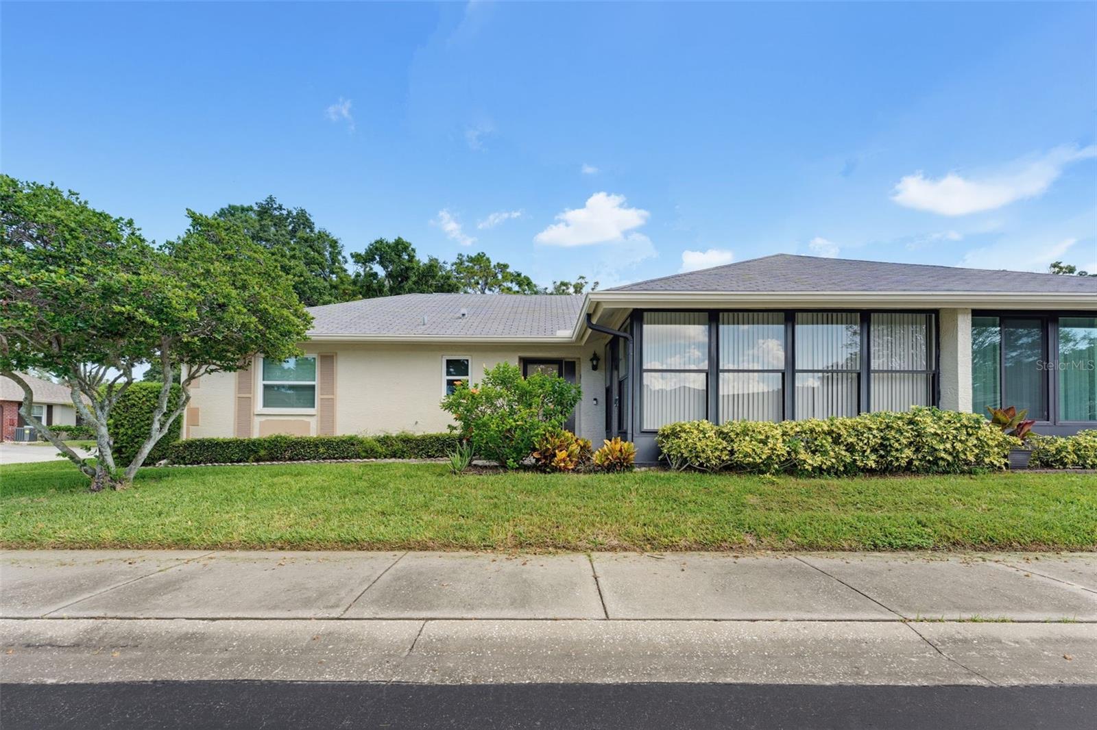 Villa em DUNEDIN, FL - Daniel Dourado