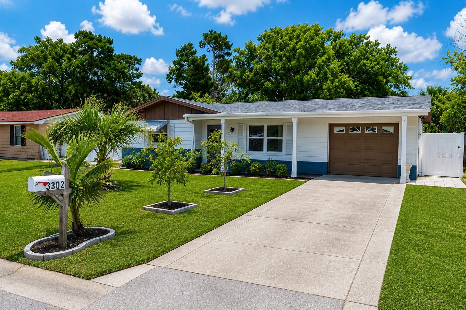 Single Family Residence em HOLIDAY, FL - Daniel Dourado