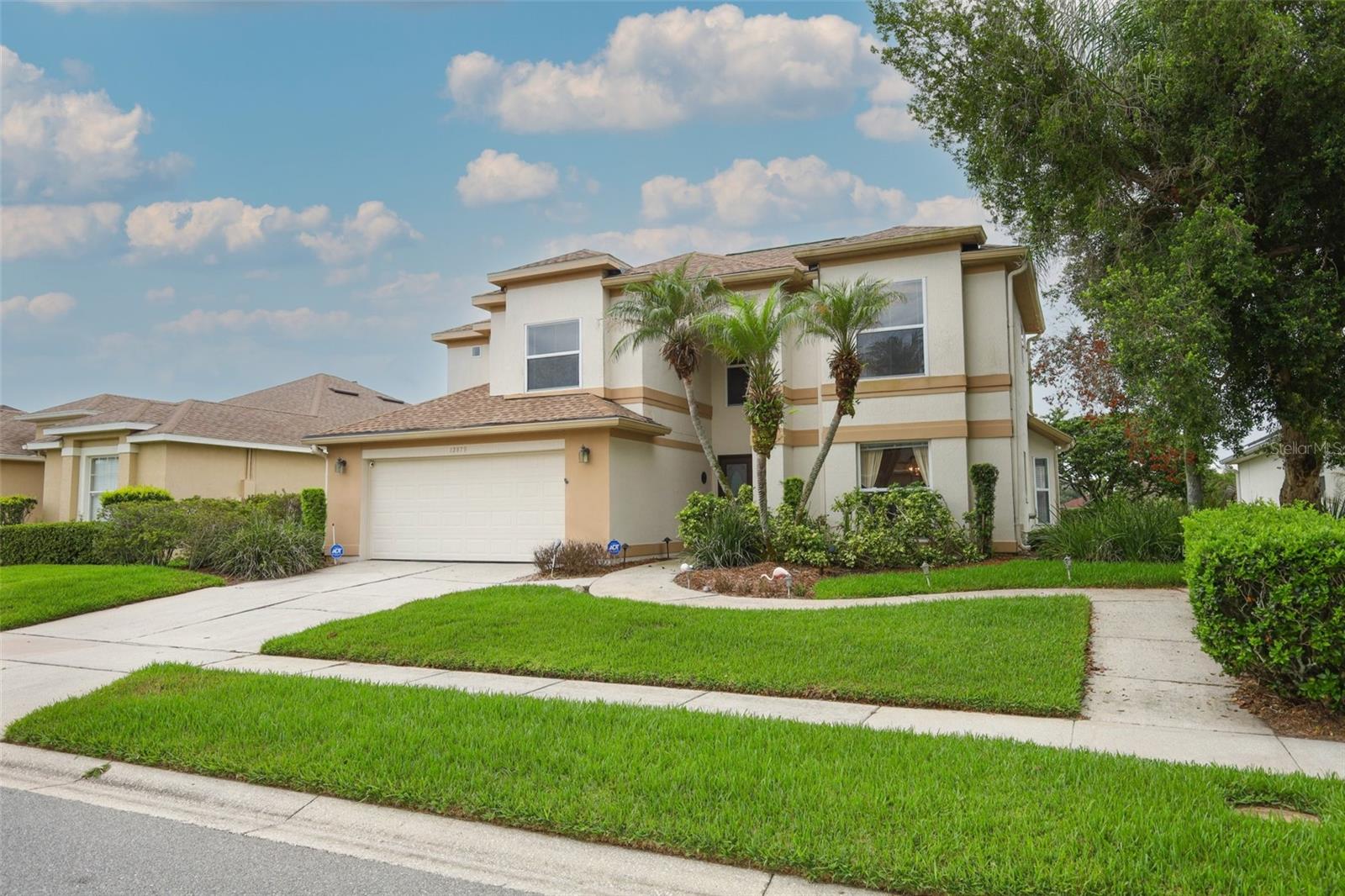 Single Family Residence in ORLANDO, FL - Daniel Dourado