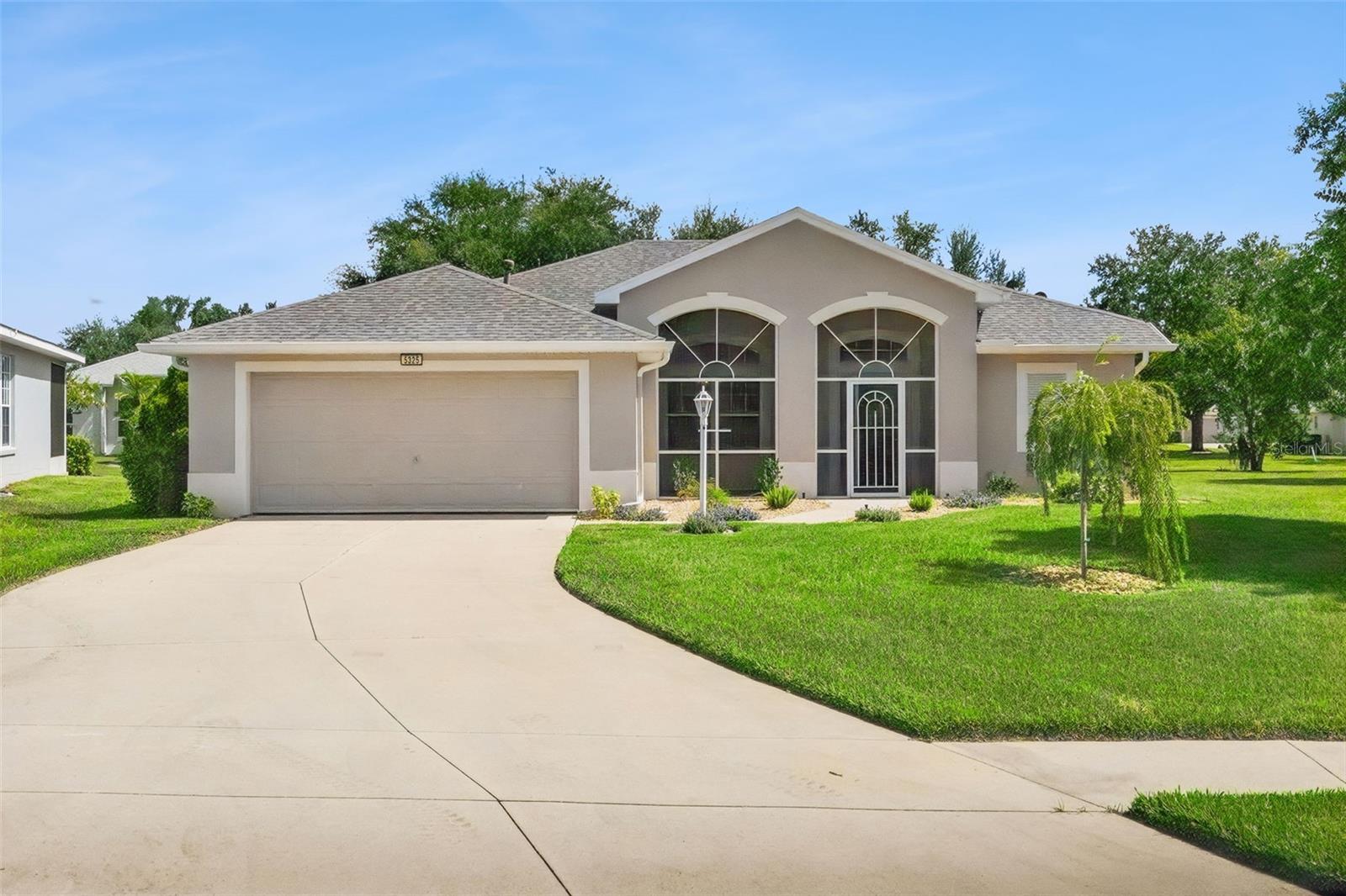Single Family Residence em LEESBURG, FL - Daniel Dourado