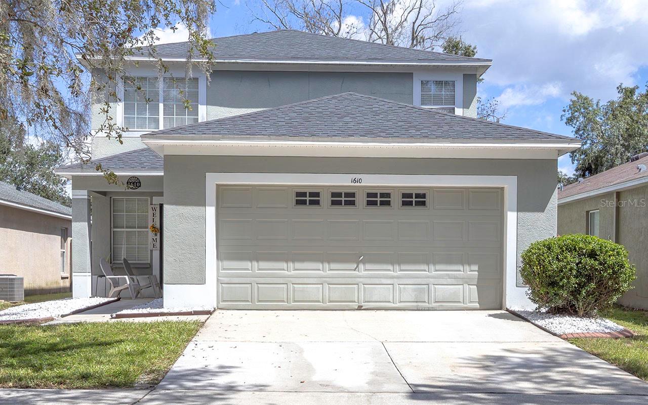 Single Family Residence em SEFFNER, FL - Daniel Dourado