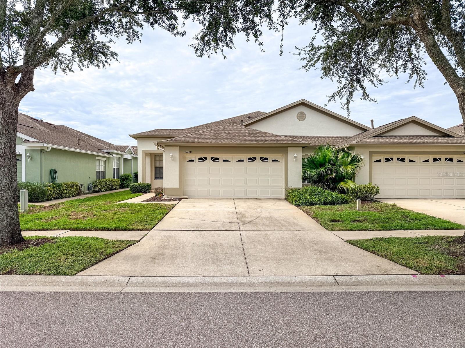 Single Family Residence em LAND O LAKES, FL - Daniel Dourado
