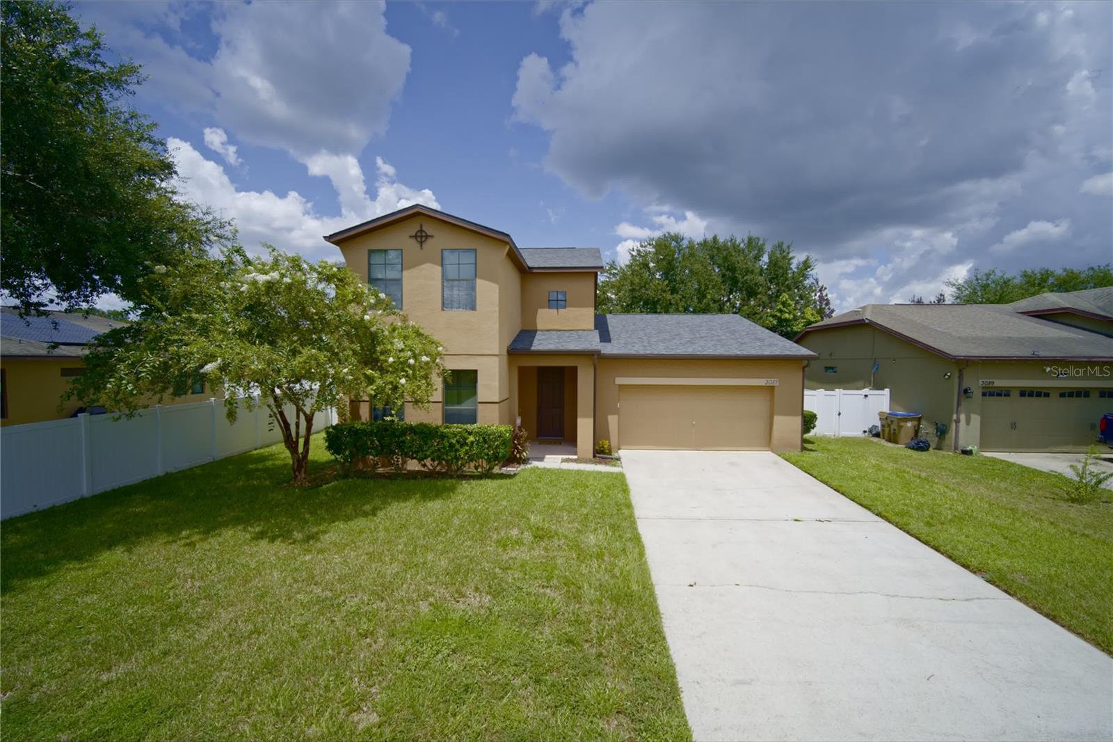 Single Family Residence em KISSIMMEE, FL - Daniel Dourado