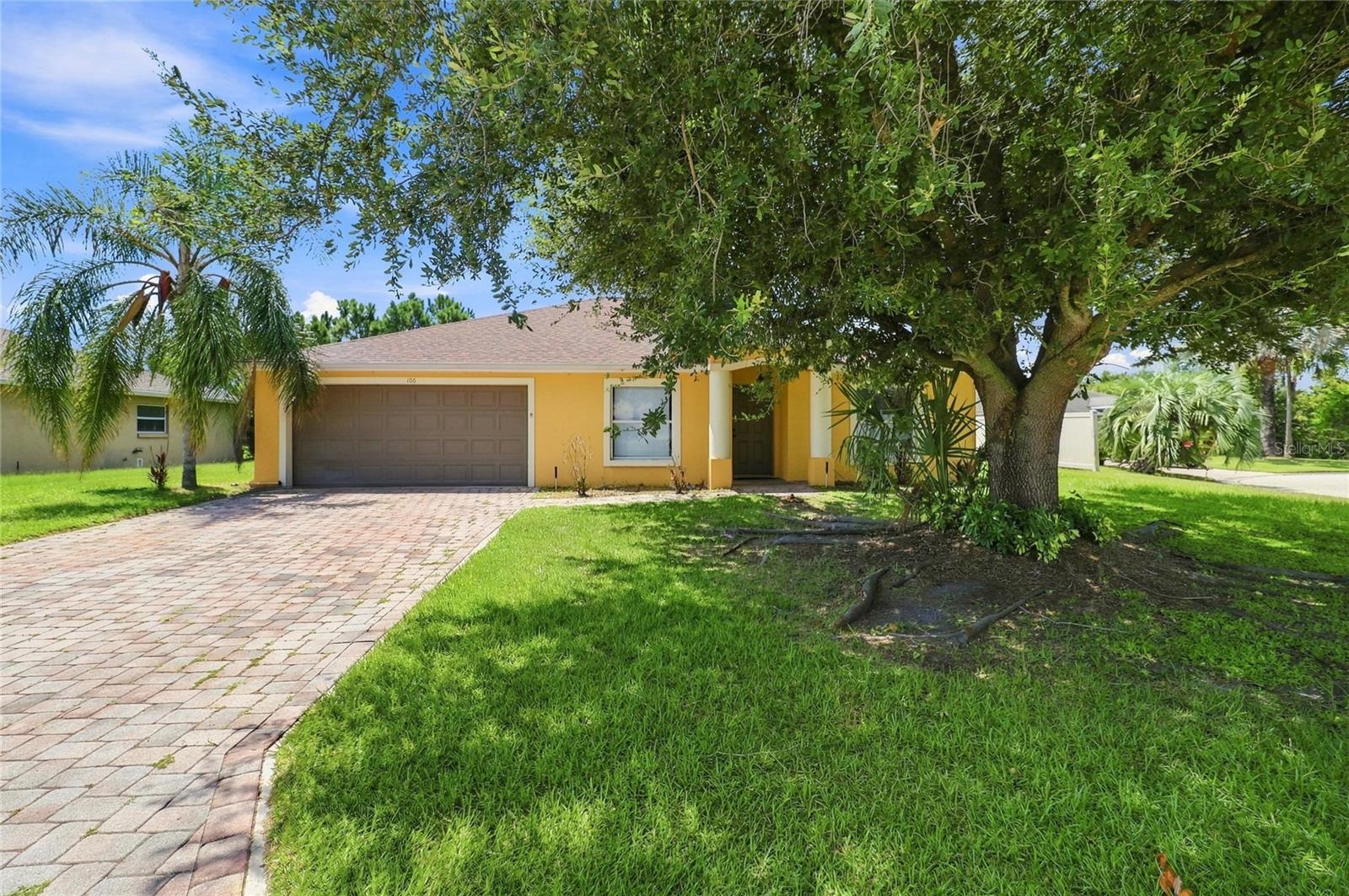 Single Family Residence in WINTER HAVEN, FL - Daniel Dourado