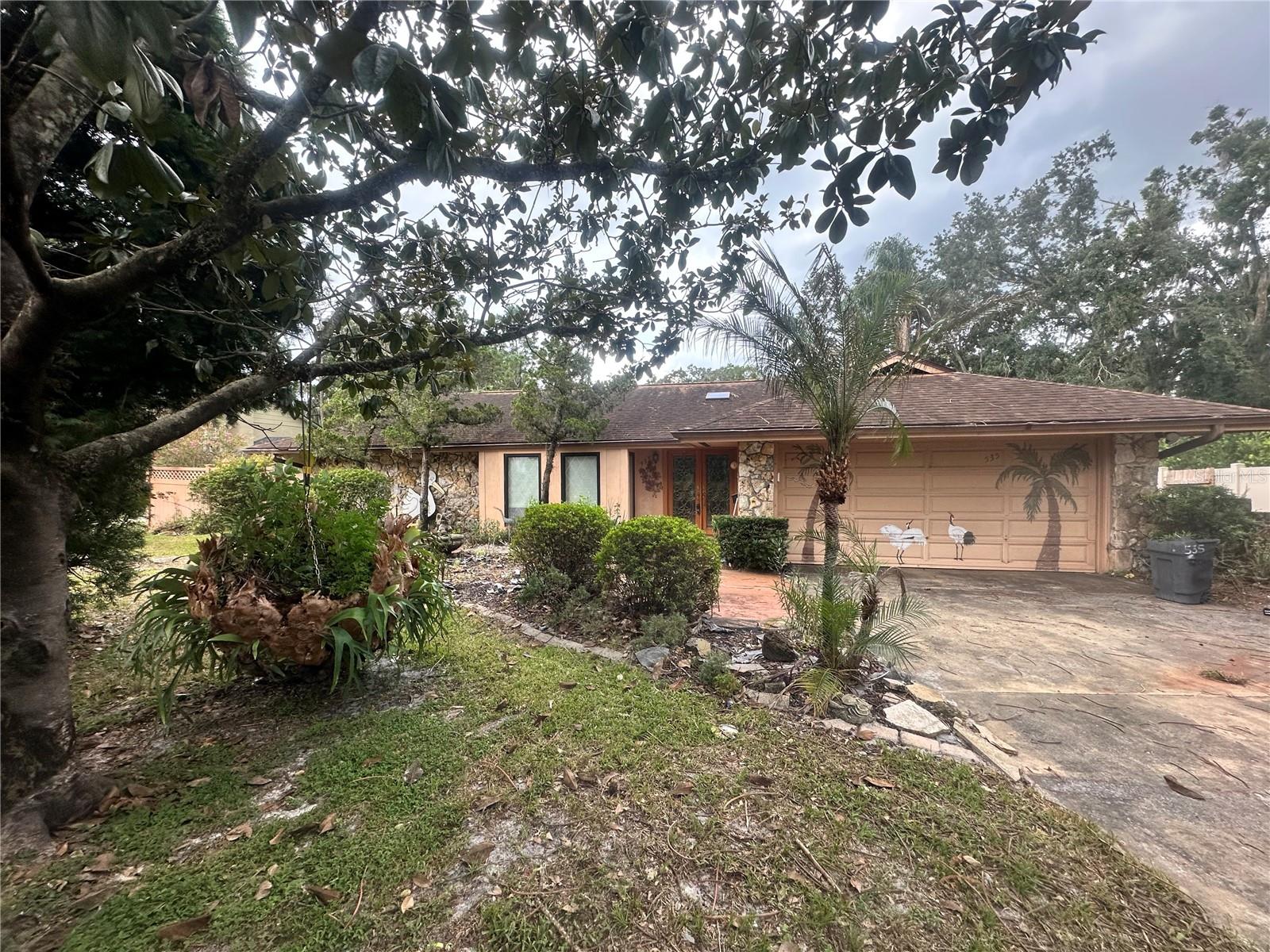 Single Family Residence in MAITLAND, FL - Daniel Dourado