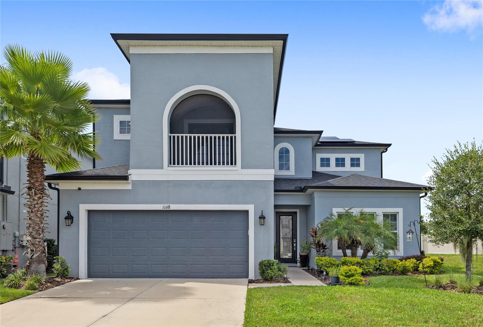 Single Family Residence in ORLANDO, FL - Daniel Dourado