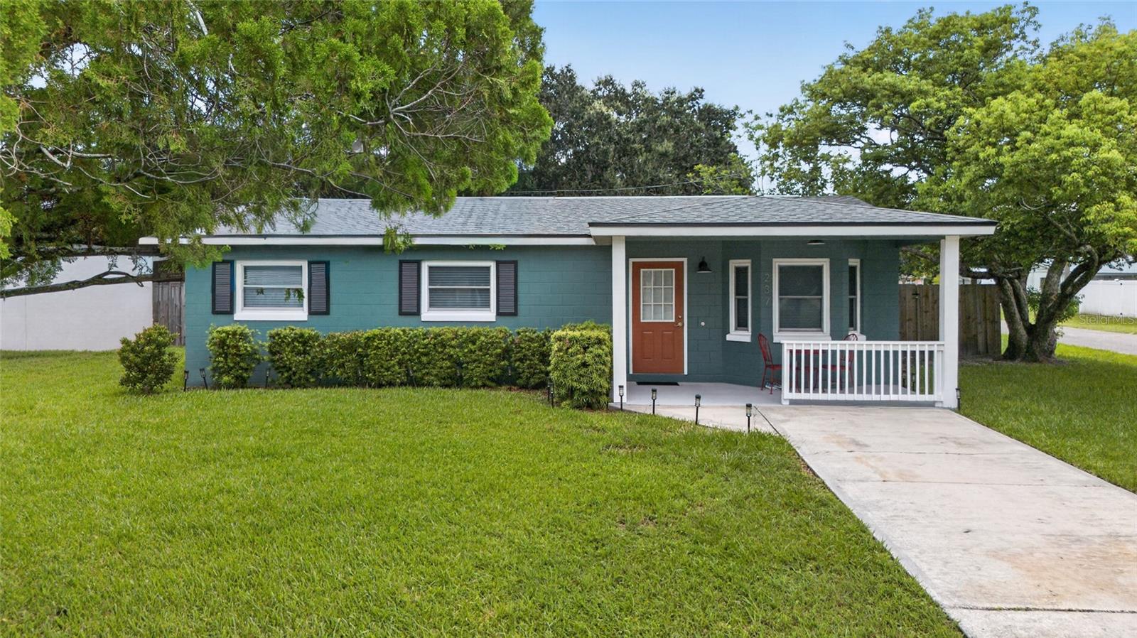 Single Family Residence in ST CLOUD, FL - Daniel Dourado