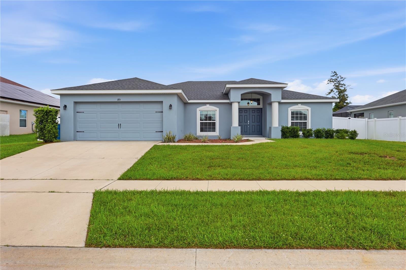 Single Family Residence in DAVENPORT, FL - Daniel Dourado
