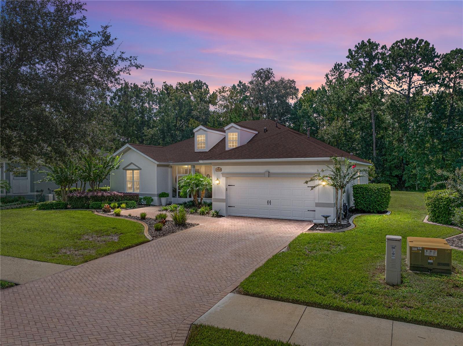 Single Family Residence em BROOKSVILLE, FL - Daniel Dourado