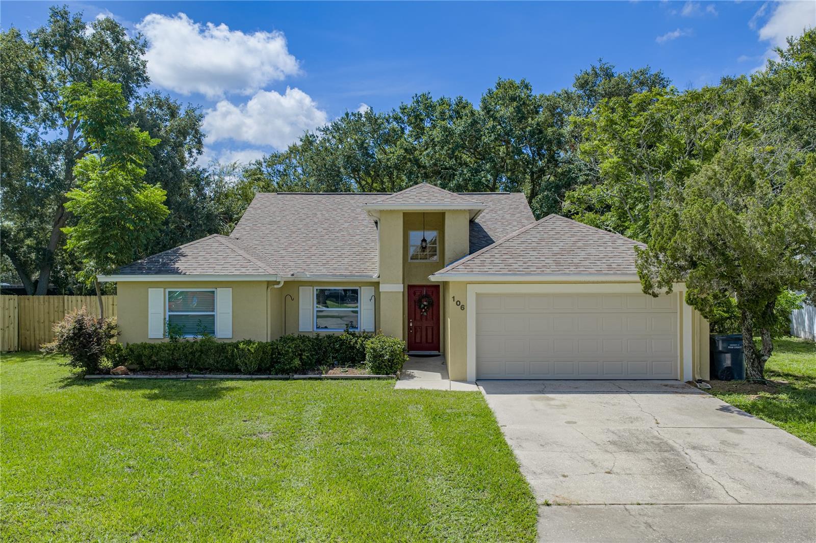 Single Family Residence in WINTER HAVEN, FL - Daniel Dourado