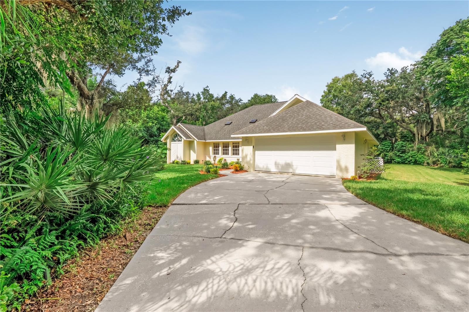 Single Family Residence em PORT ORANGE, FL - Daniel Dourado