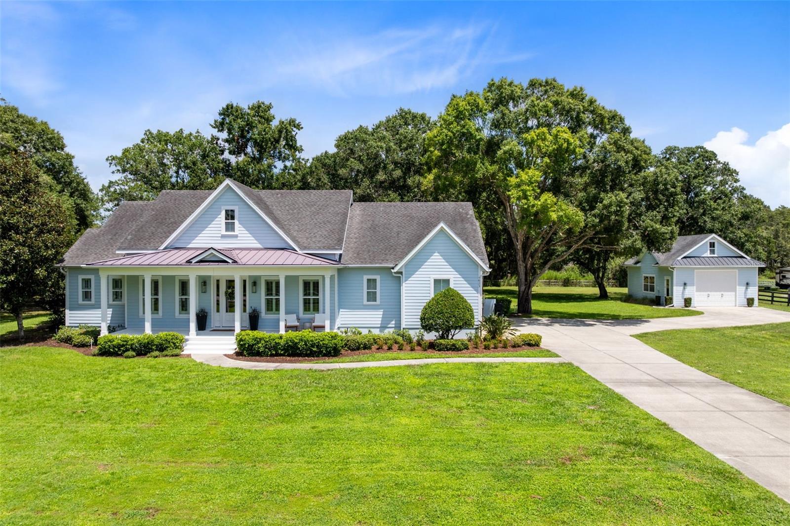 Single Family Residence in ST CLOUD, FL - Daniel Dourado