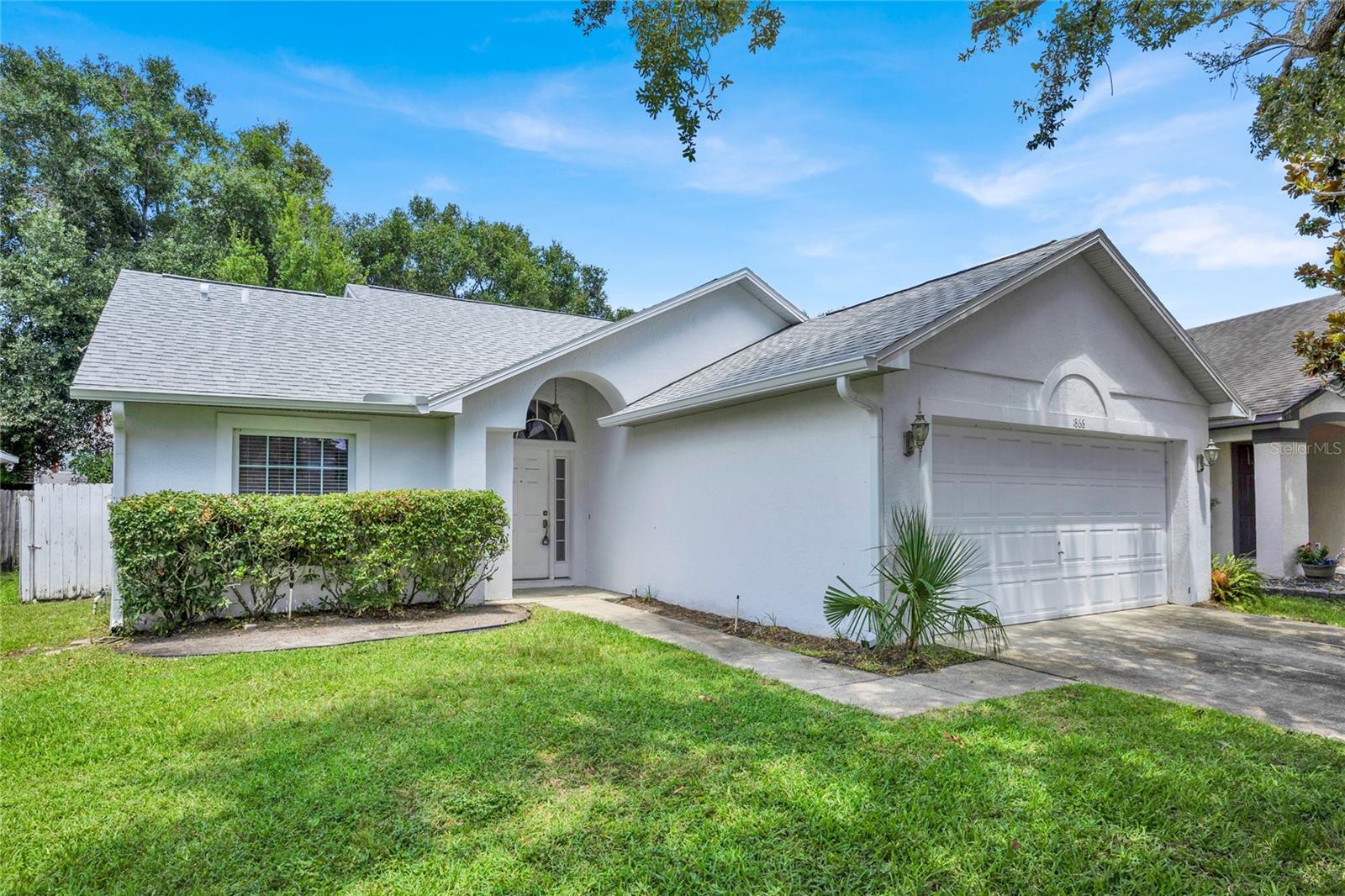 Single Family Residence in MAITLAND, FL - Daniel Dourado