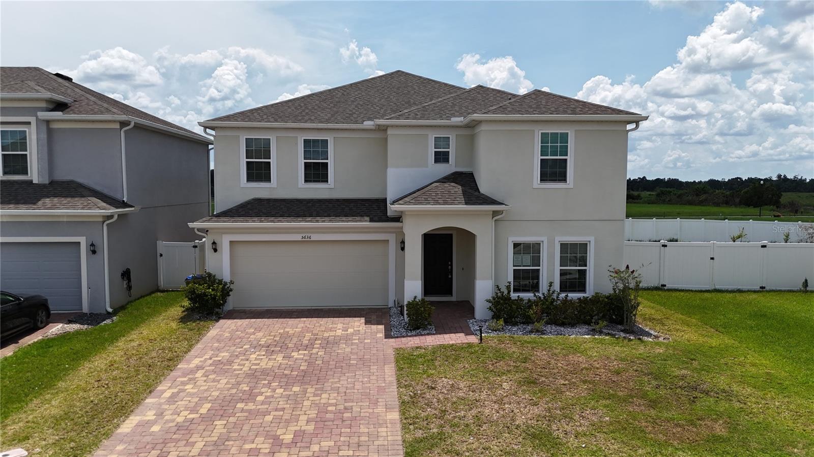 Single Family Residence in ST CLOUD, FL - Daniel Dourado