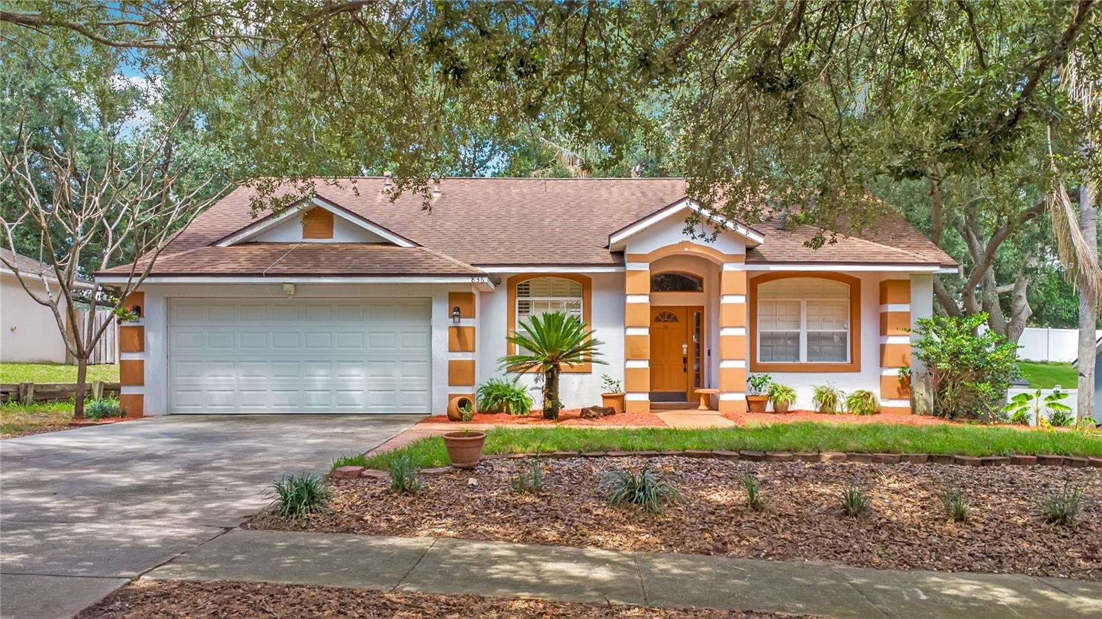 Single Family Residence em MINNEOLA, FL - Daniel Dourado