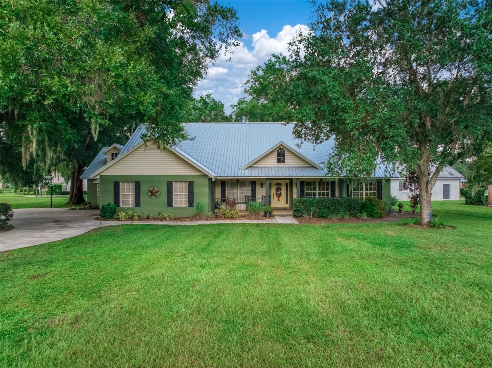 Single Family Residence em FORT MEADE, FL - Daniel Dourado