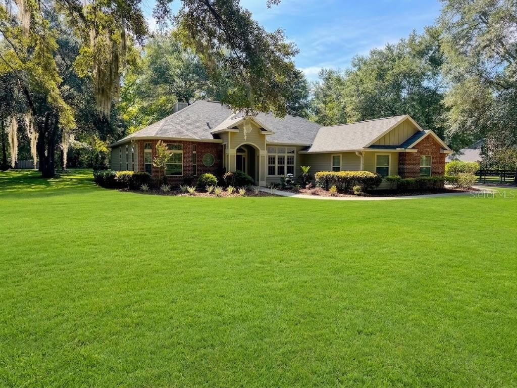 Single Family Residence in HIGH SPRINGS, FL - Daniel Dourado