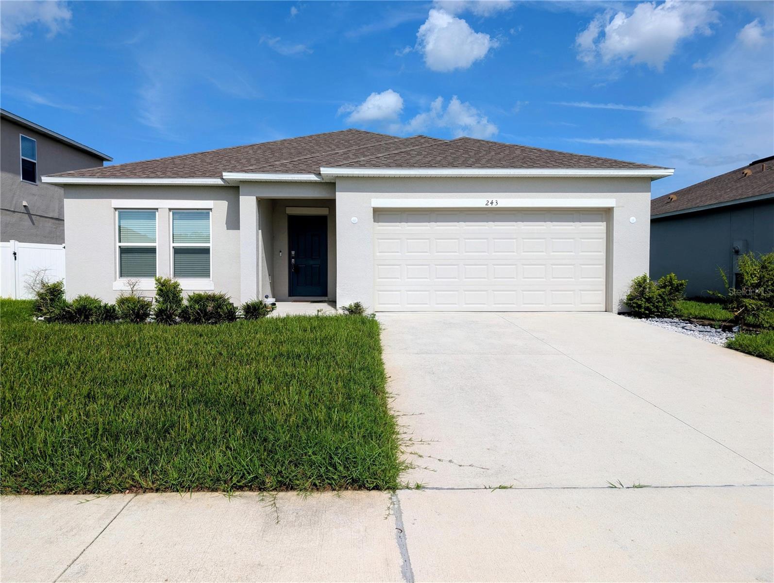 Single Family Residence em KISSIMMEE, FL - Daniel Dourado
