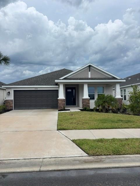Single Family Residence in PARRISH, FL - Daniel Dourado