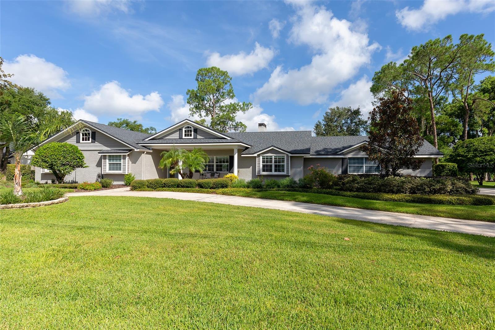 Single Family Residence in LAKE MARY, FL - Daniel Dourado