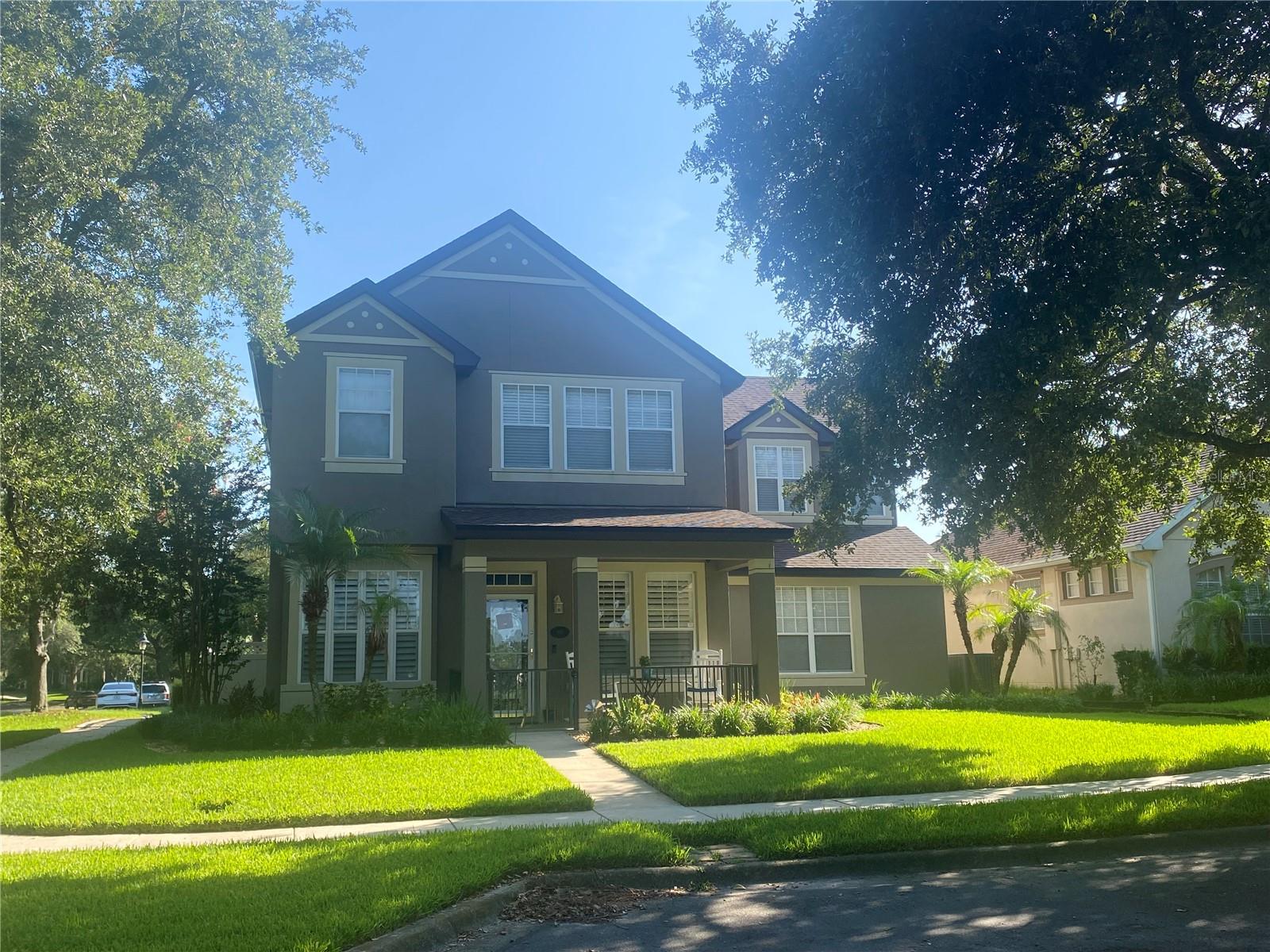 Single Family Residence in DELAND, FL - Daniel Dourado