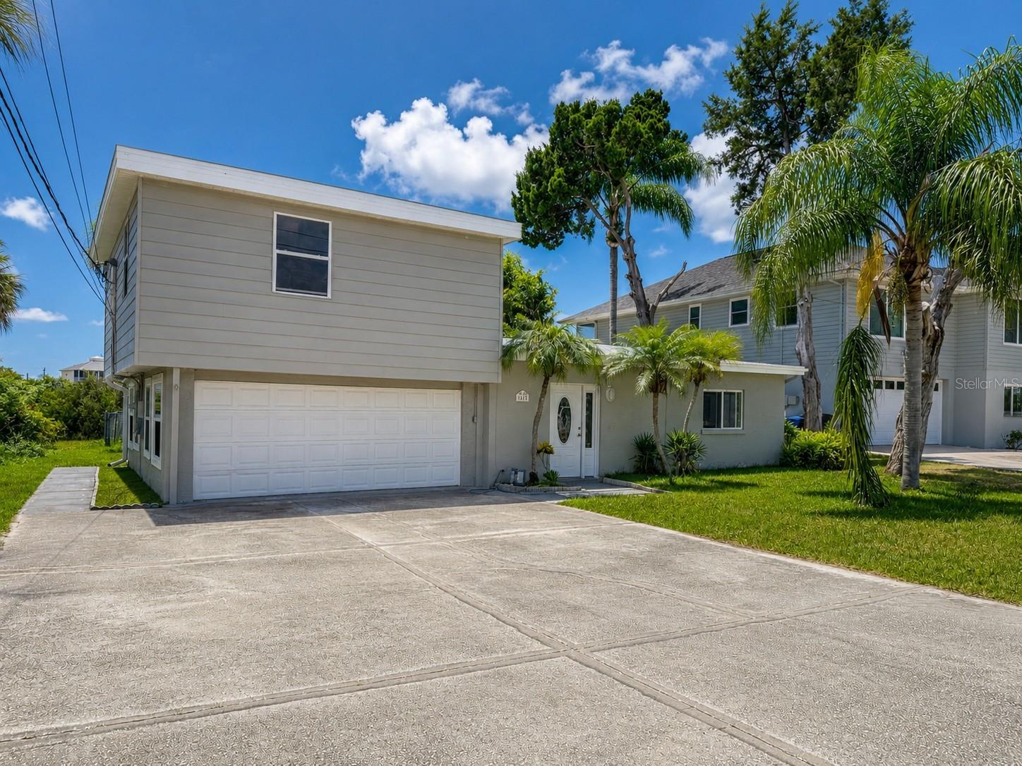 Single Family Residence em PORT RICHEY, FL - Daniel Dourado