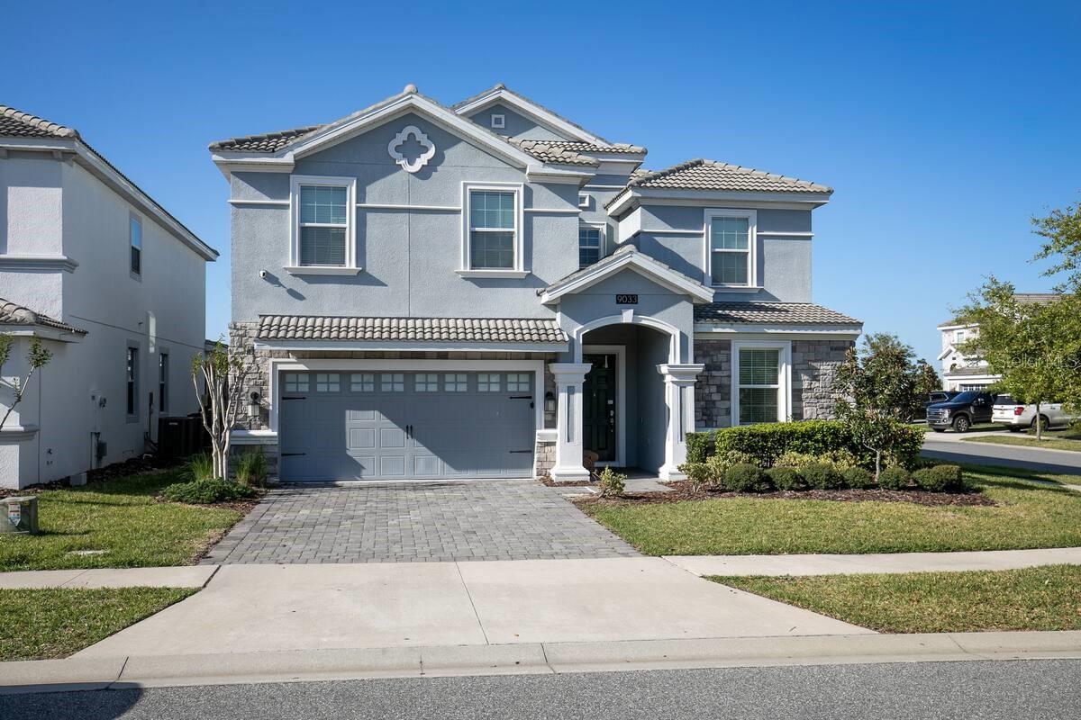 Single Family Residence em DAVENPORT, FL - Daniel Dourado