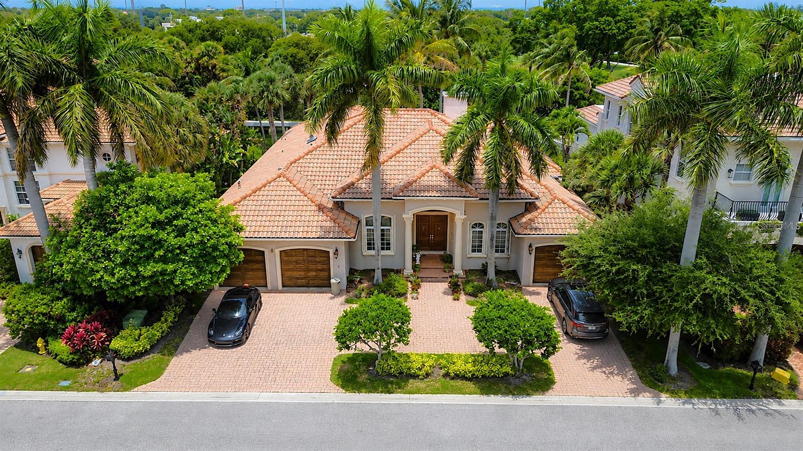 Single Family Residence em NORTH PALM BEACH, FL - Daniel Dourado
