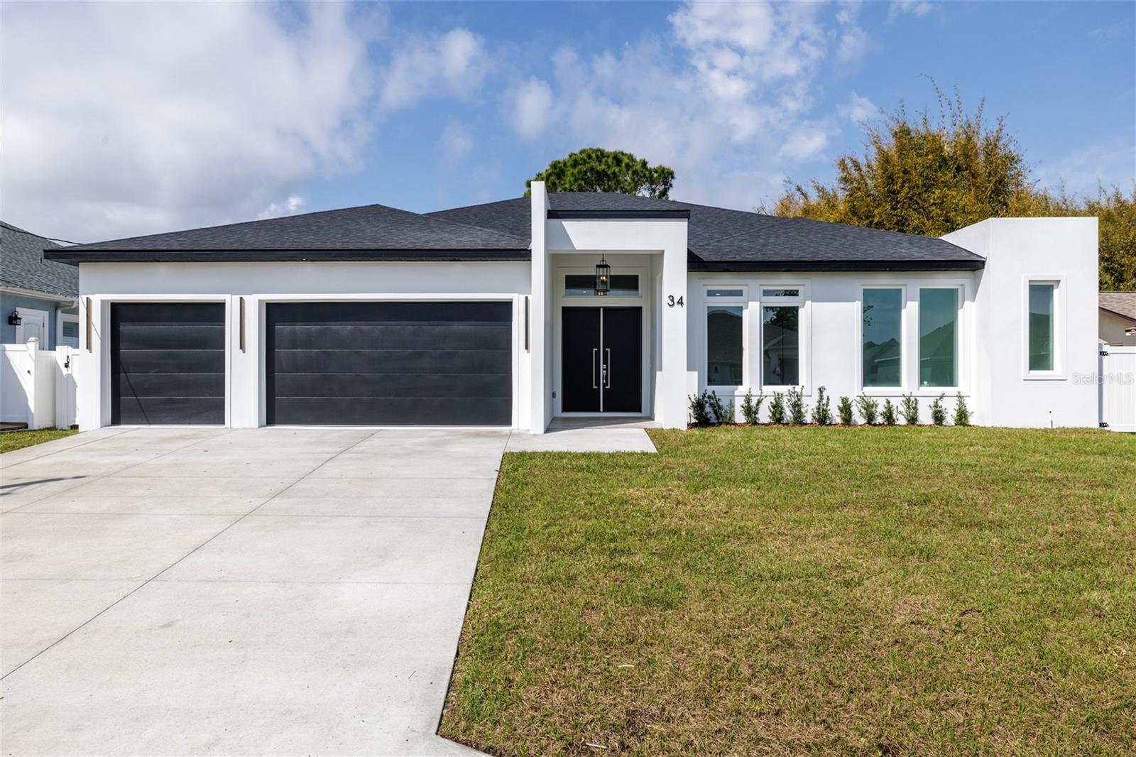 Single Family Residence em PALM COAST, FL - Daniel Dourado