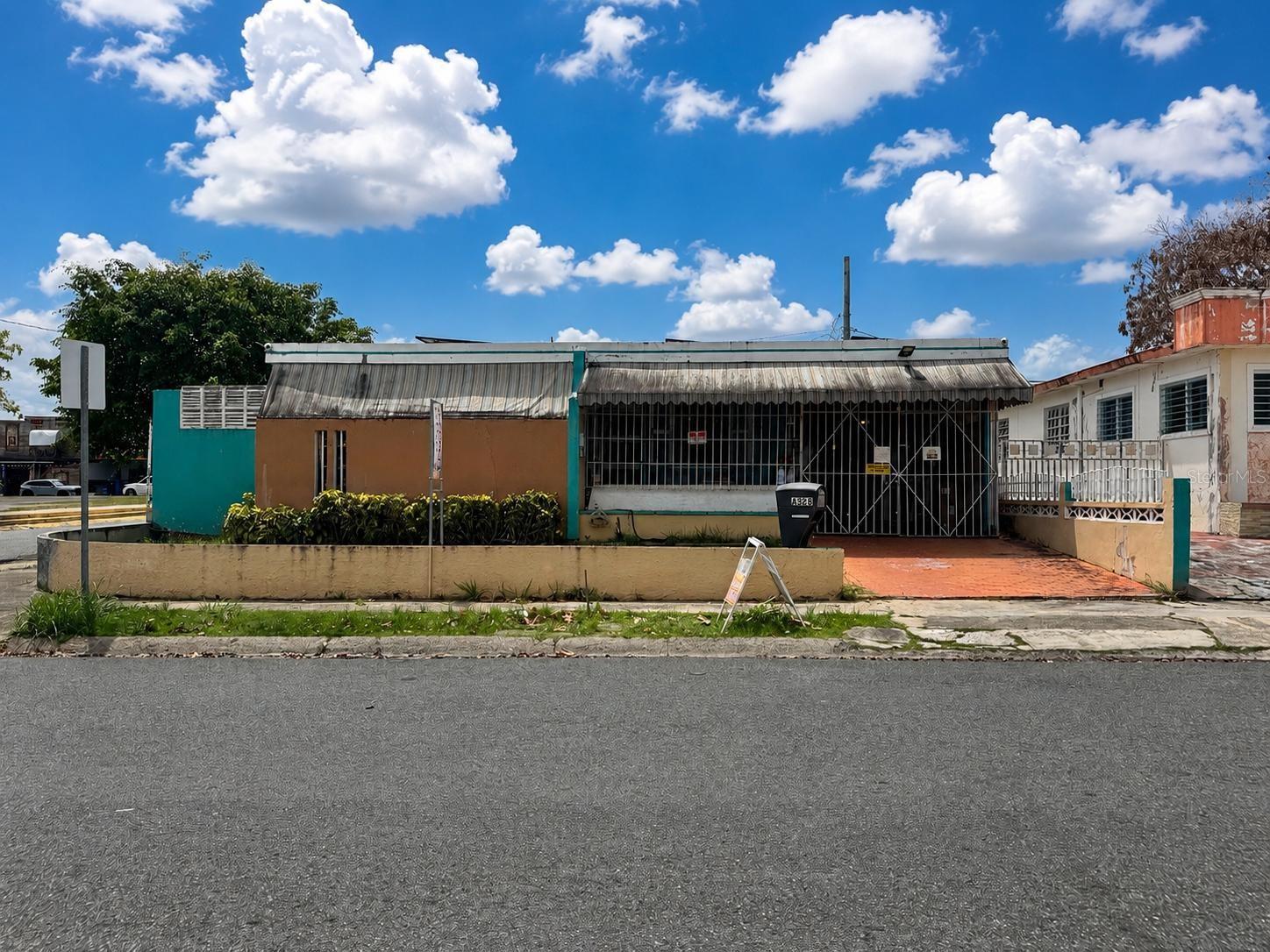 Single Family Residence em BAYAMON, PR - Daniel Dourado