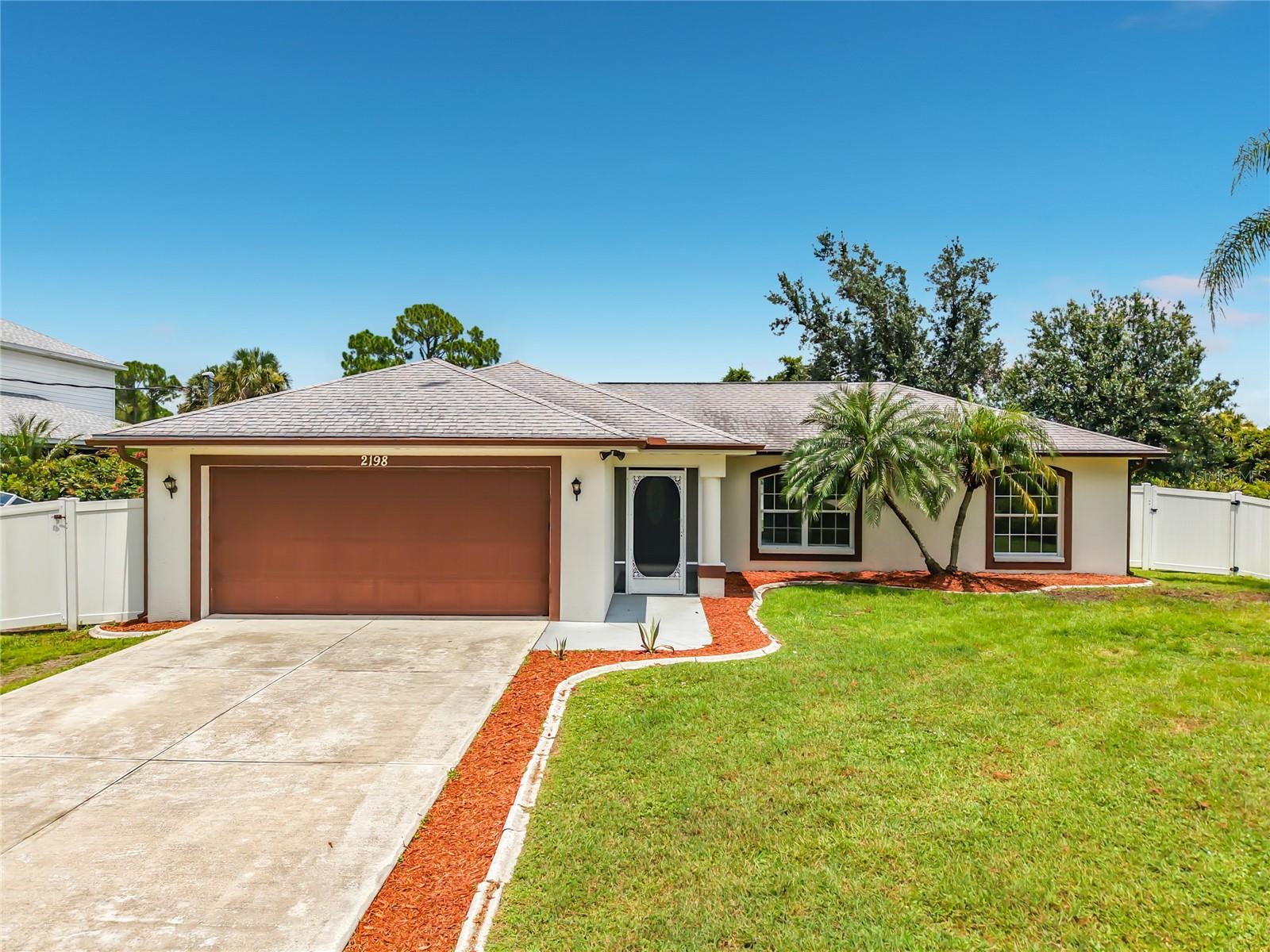 Single Family Residence in NORTH PORT, FL - Daniel Dourado