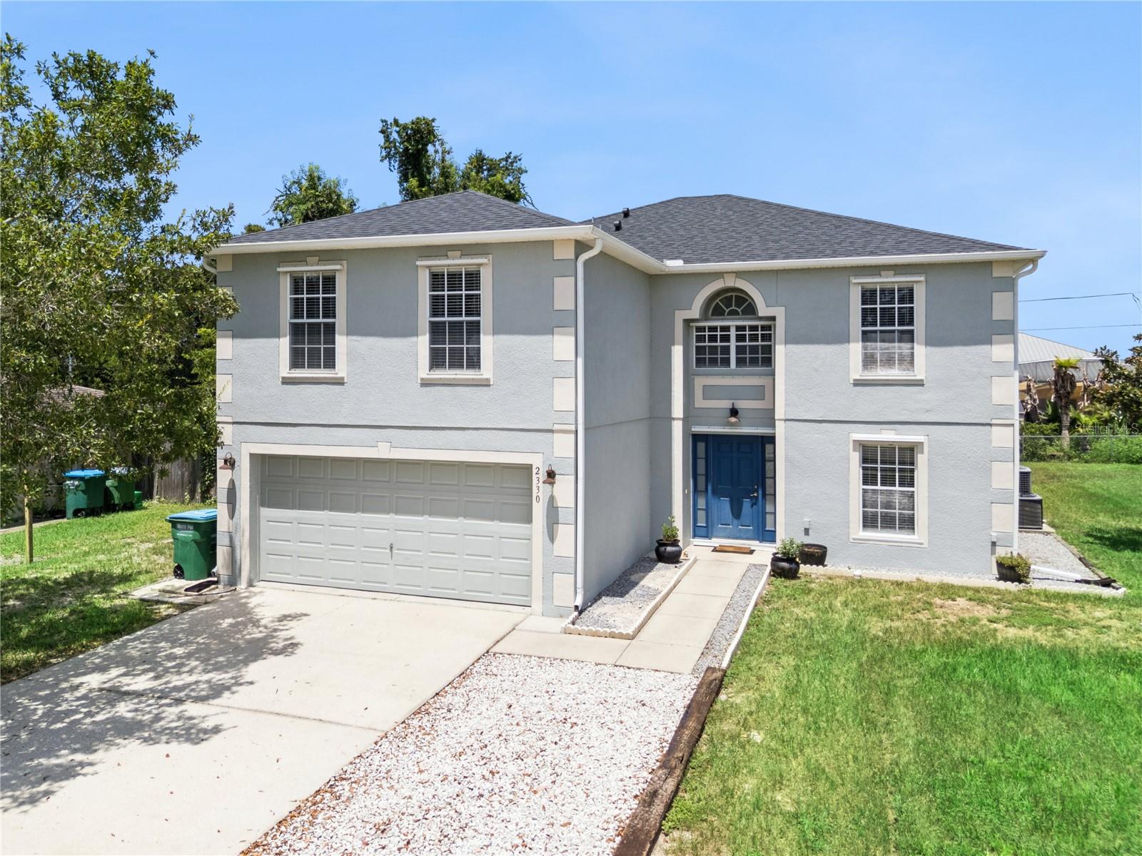 Single Family Residence in DELTONA, FL - Daniel Dourado