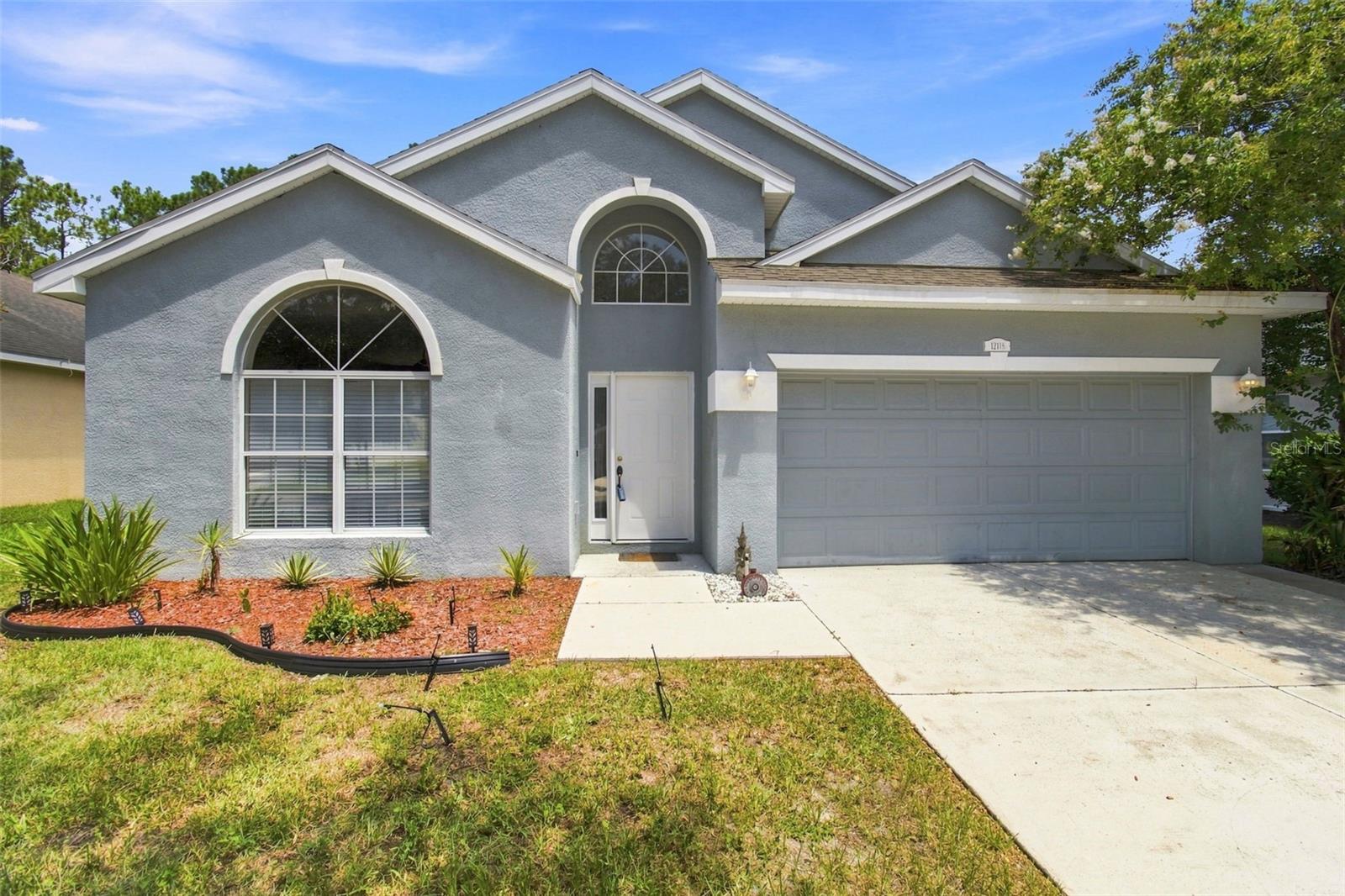 Single Family Residence em NEW PORT RICHEY, FL - Daniel Dourado