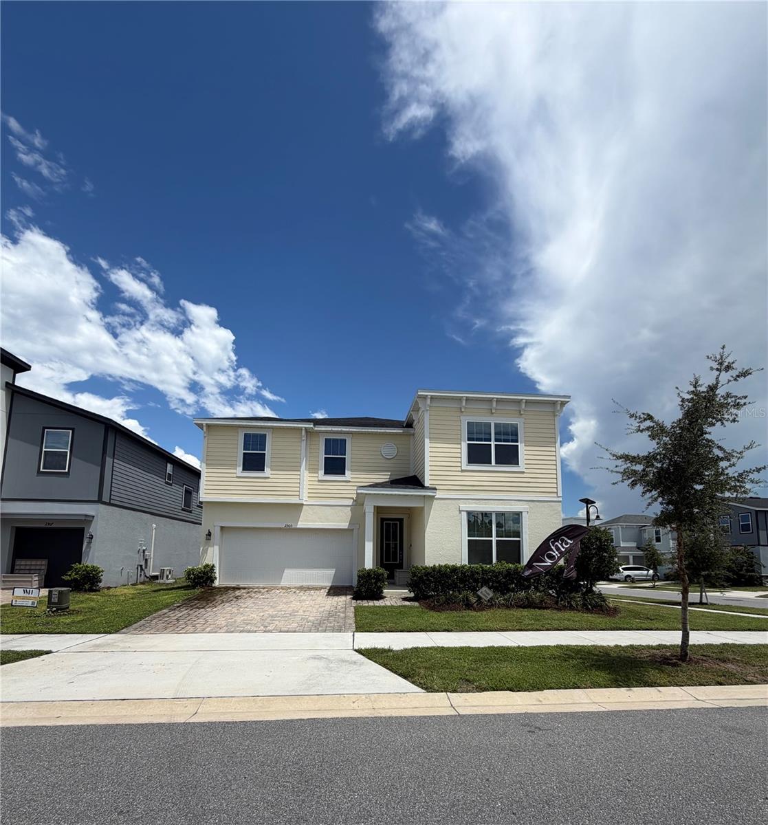 Single Family Residence em KISSIMMEE, FL - Daniel Dourado