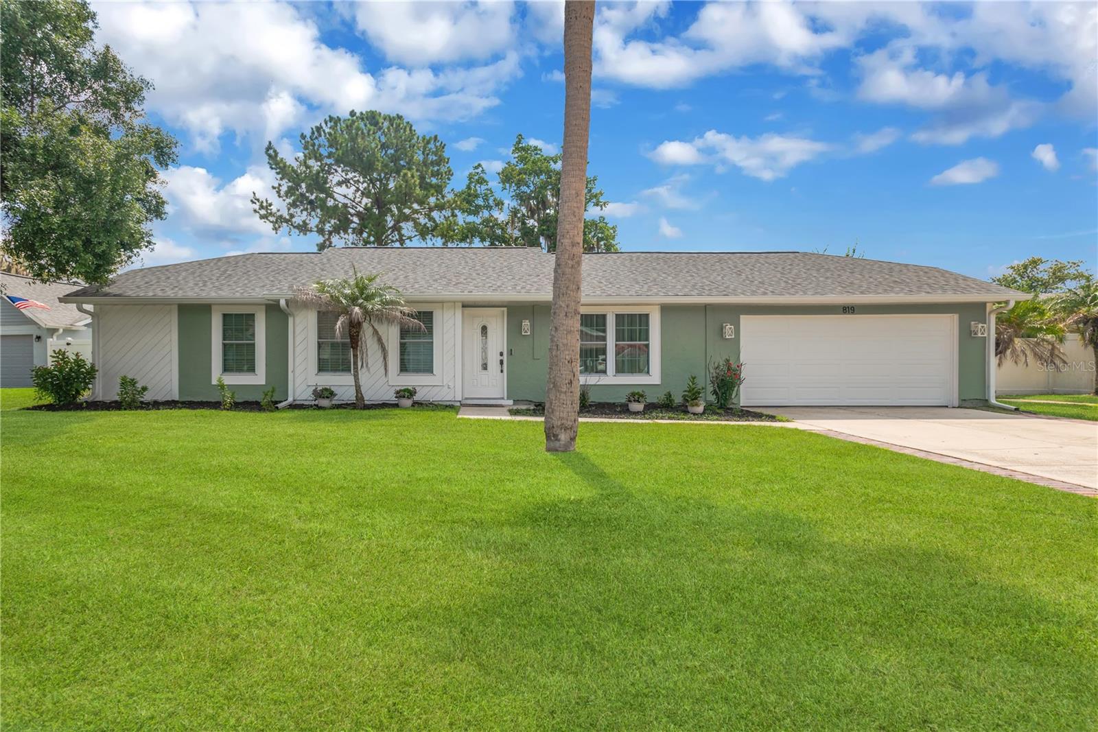 Single Family Residence em OLDSMAR, FL - Daniel Dourado