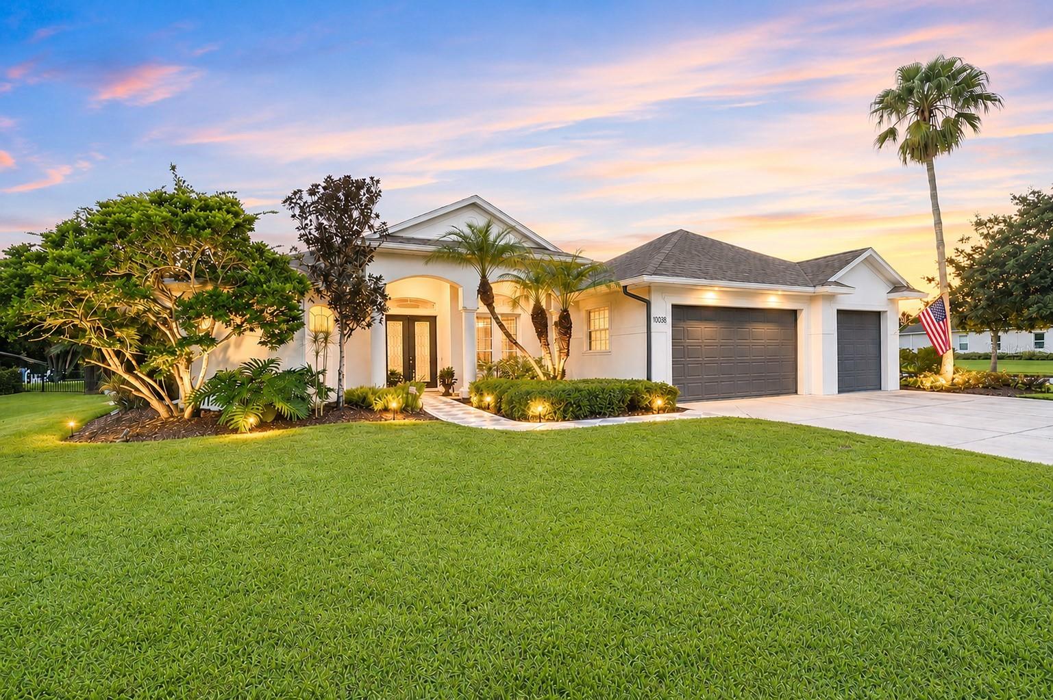 Single Family Residence in PARRISH, FL - Daniel Dourado